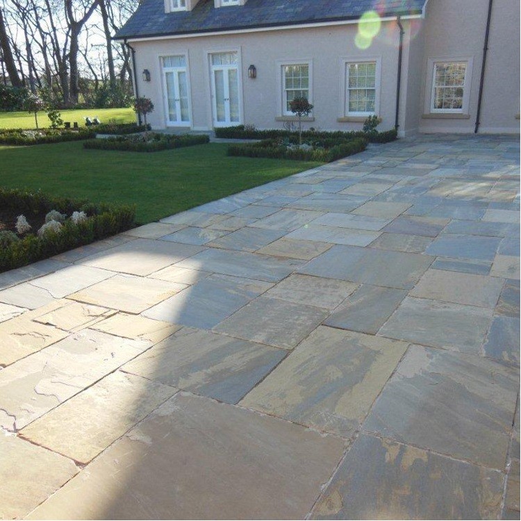 Riven Yorkstone Paving Slabs 600mm Wide